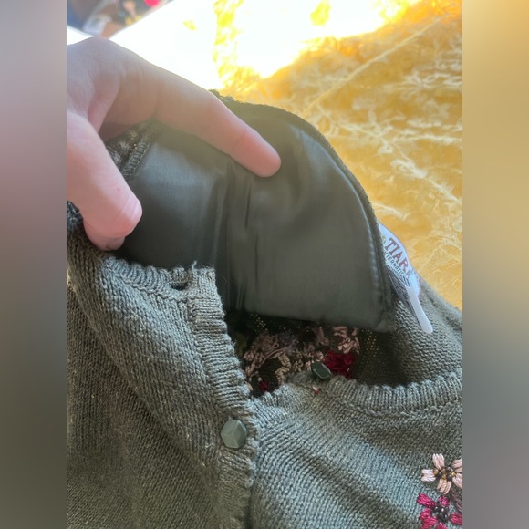 vtg y2K embroidered cottagecore cardigan sweater • beaded • Tiara International• - Picture 12 of 16